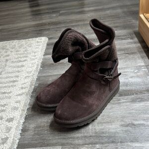 UGG Mocha Short Winter Boots